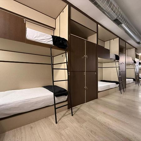 Hostel Tkh-Rooms Mate مدريد المظهر الخارجي الصورة