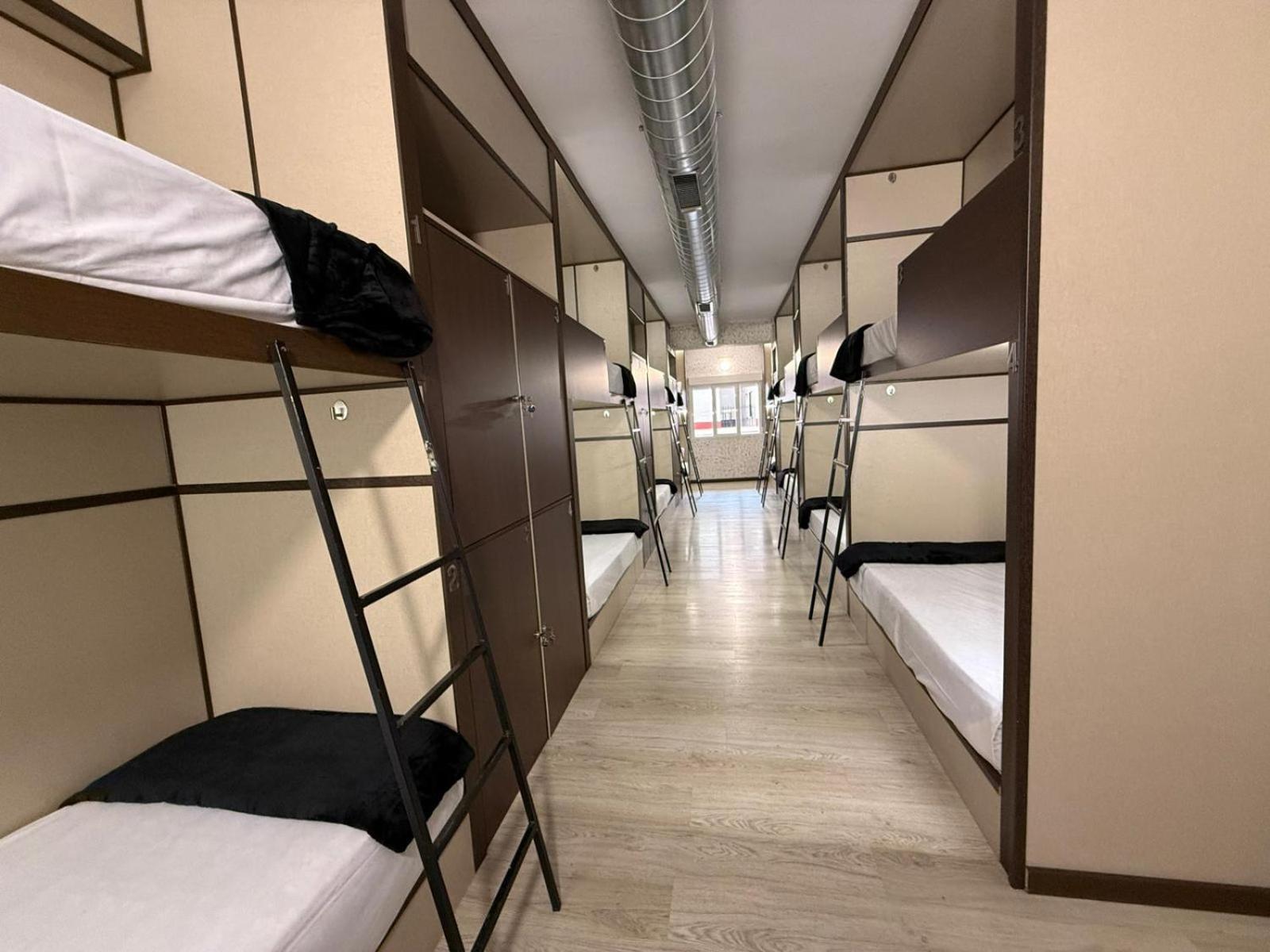 Hostel Tkh-Rooms Mate مدريد المظهر الخارجي الصورة